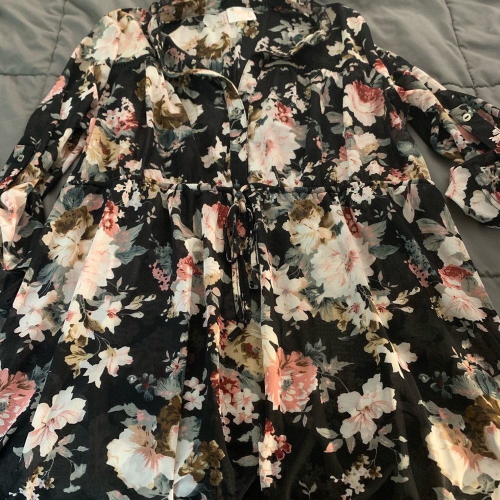 (Sheer) Maternity shirt